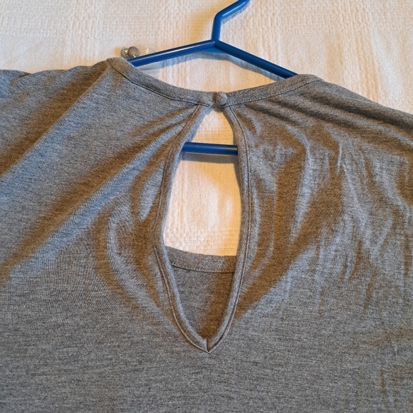 Torrid women's size 0, new has small defect pictured - Picture 4 of 10